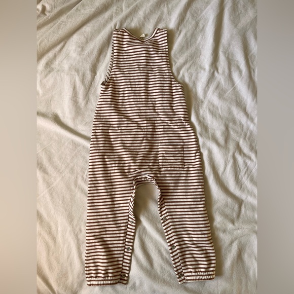 Quincy Mae romper 18-24 months - Picture 4 of 4